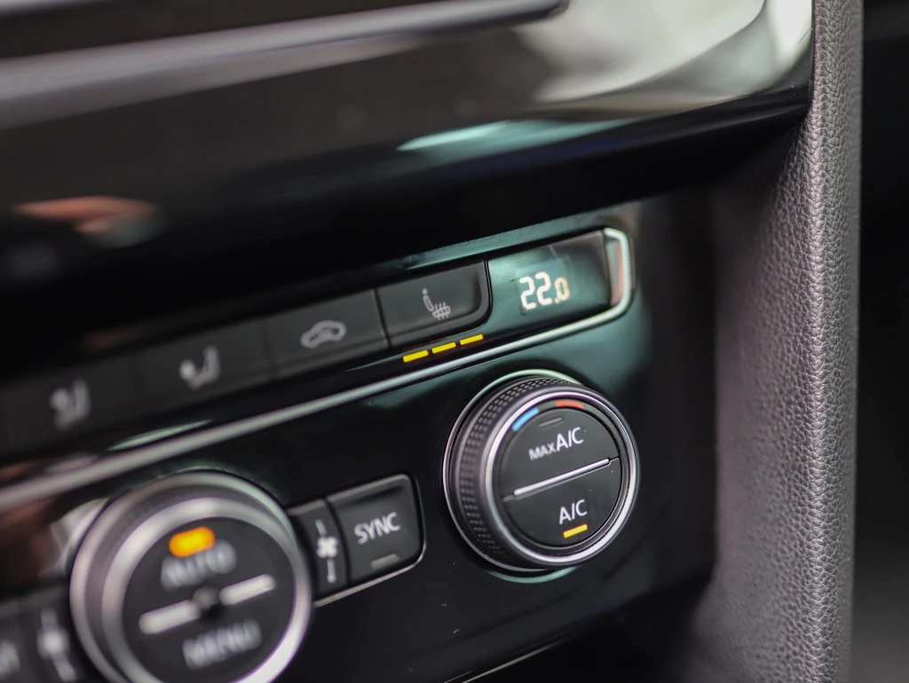 Volkswagen Passat – foto 56