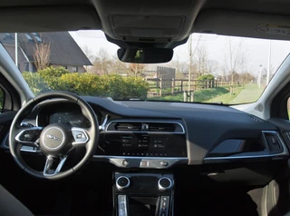 Jaguar I-PACE – thumbnail 16