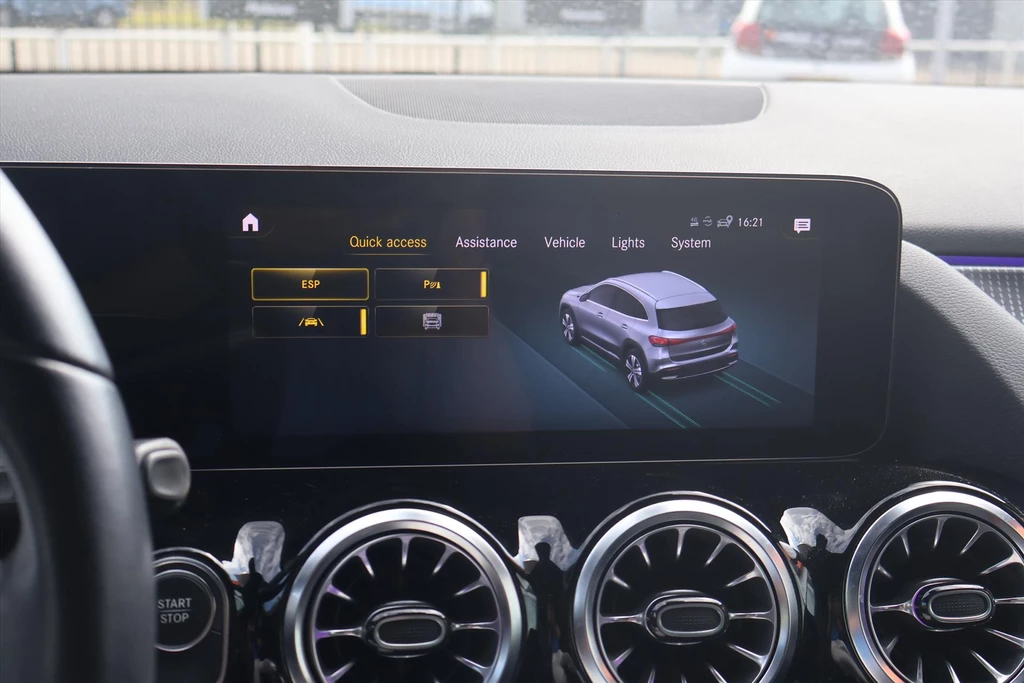 Mercedes-Benz EQA – foto 17
