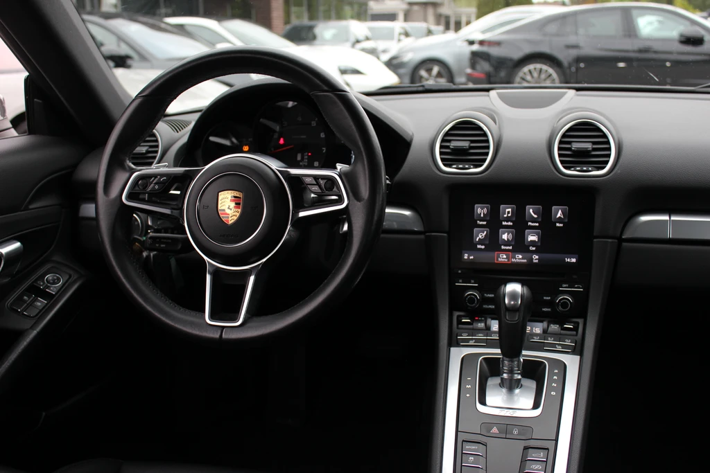 Porsche 718 – foto 11