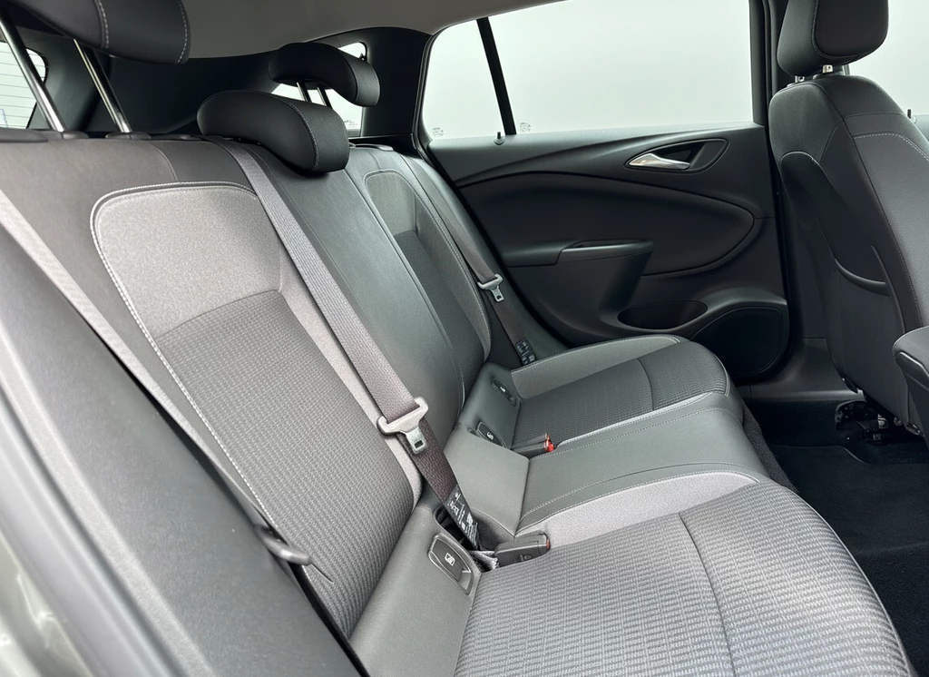 Opel Astra – foto 11