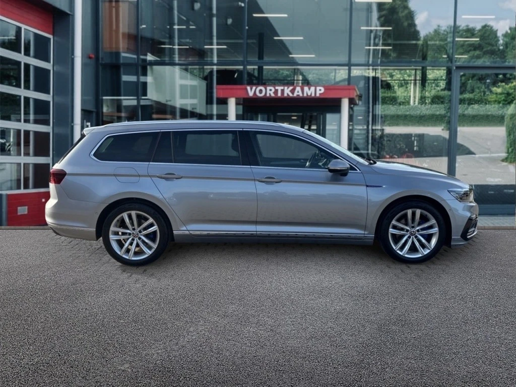 Volkswagen Passat – foto 6