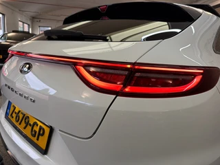 Kia ProCeed – thumbnail 9