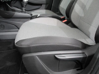 Renault Clio – thumbnail 13