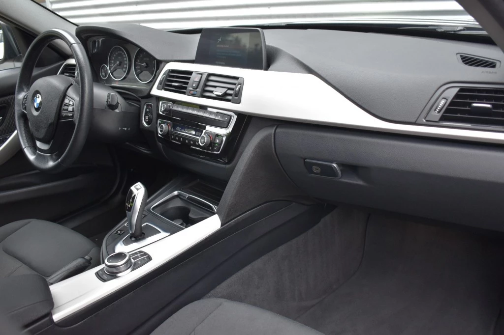 BMW 3 Serie – foto 23