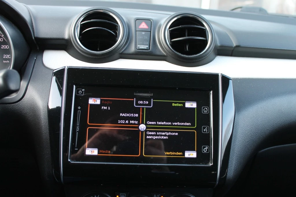 Suzuki Swift – foto 25