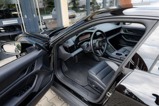Porsche Taycan – thumbnail 9