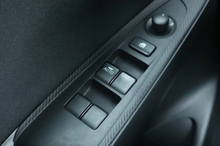 Mazda 2 – thumbnail 30