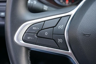Renault Clio – thumbnail 22
