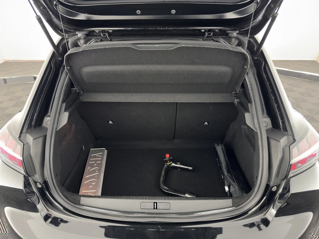 Peugeot 208 – foto 11