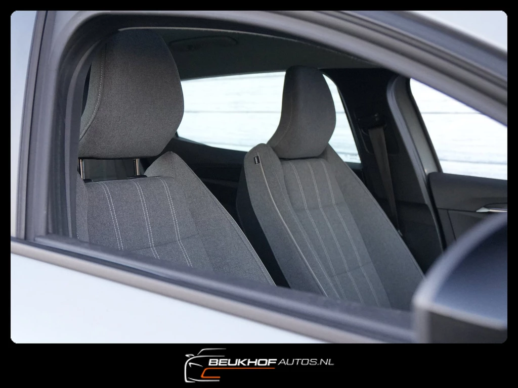 Renault Megane E-Tech – foto 18