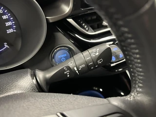 Toyota C-HR – thumbnail 27