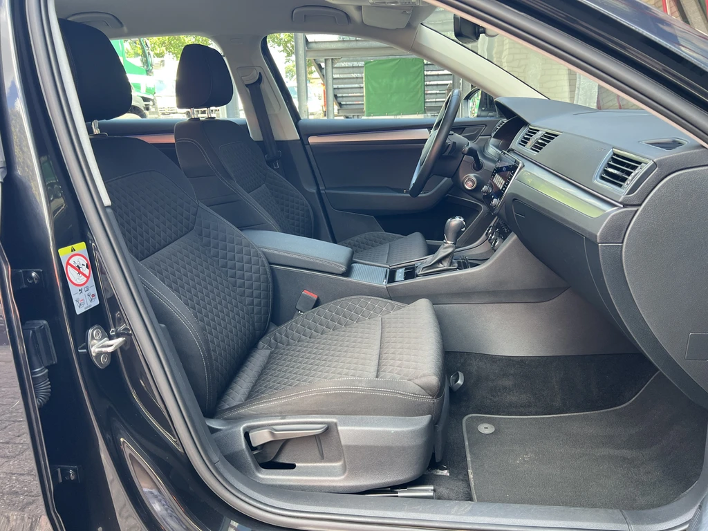 Škoda Superb – foto 36