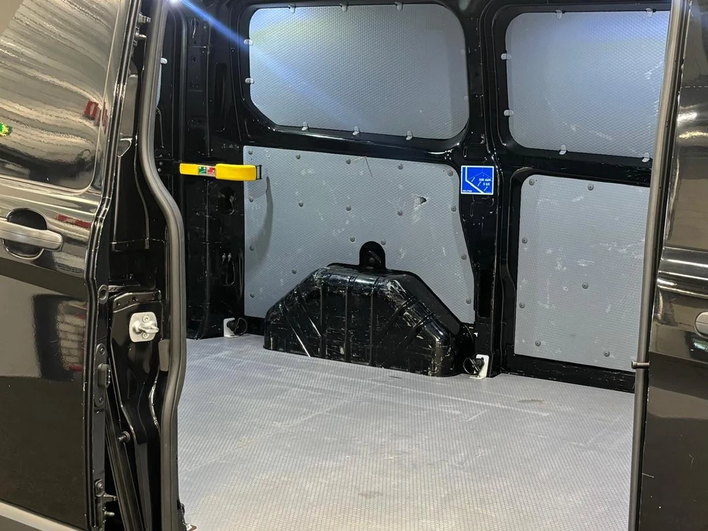 Ford Transit Custom – foto 26