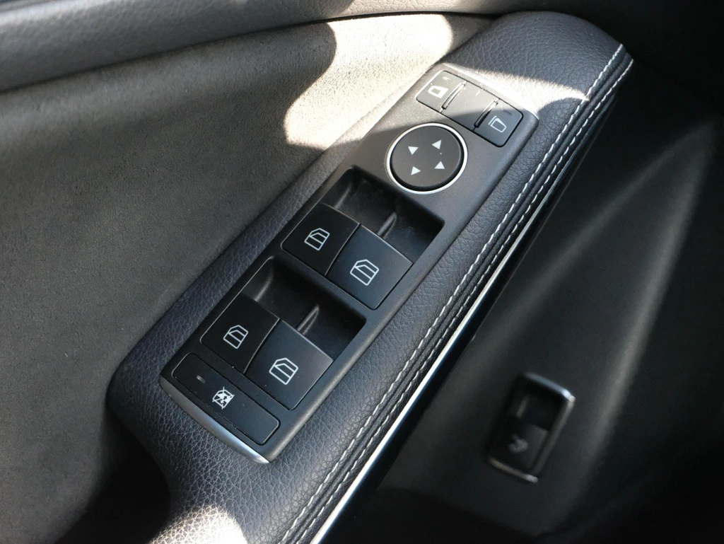 Mercedes-Benz CLA – foto 37