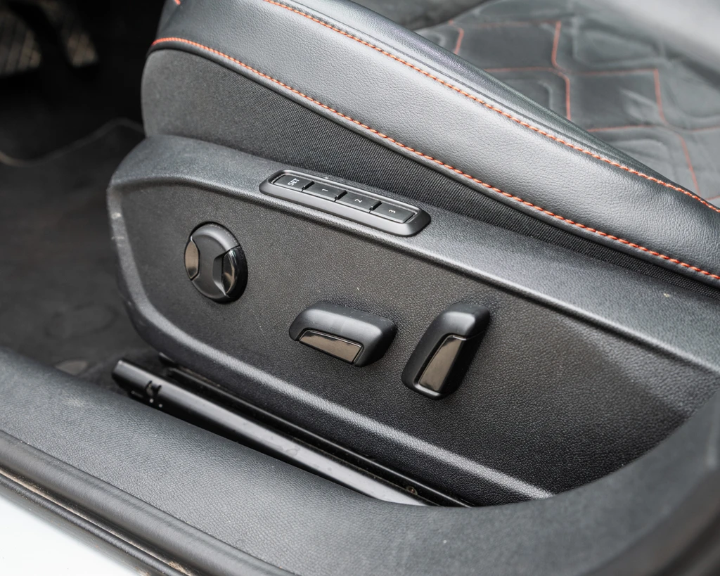 SEAT Leon – foto 29
