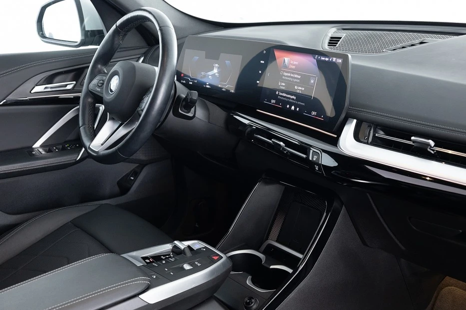 BMW iX1 – foto 8