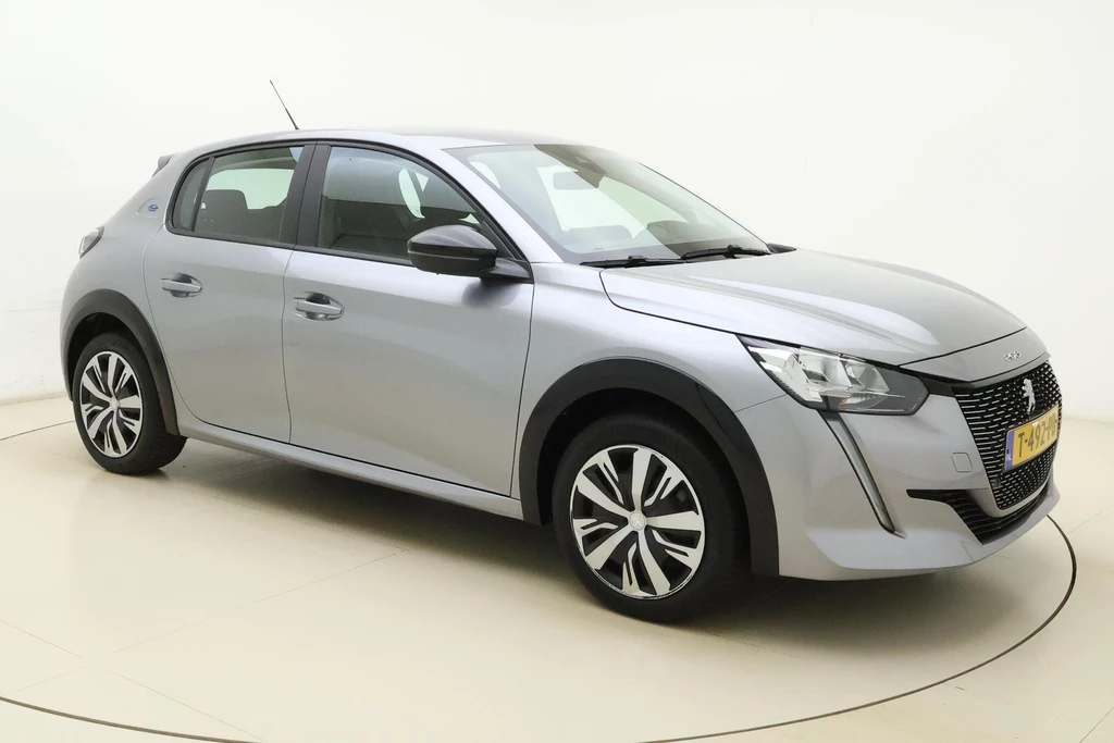 Peugeot e-208 – foto 8