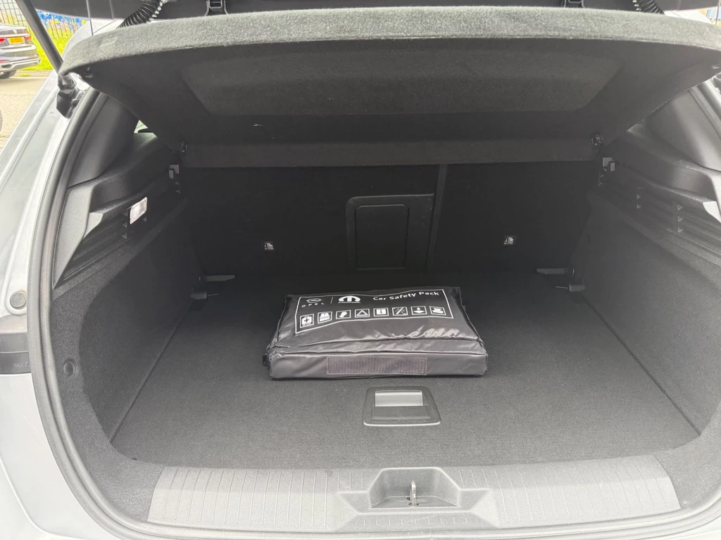 Opel Astra – foto 12