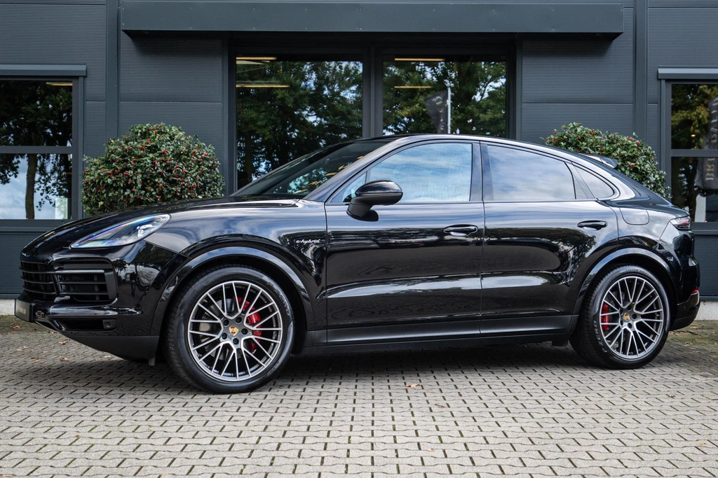 Porsche Cayenne – foto 2