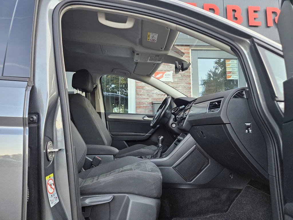 Volkswagen Touran – foto 34