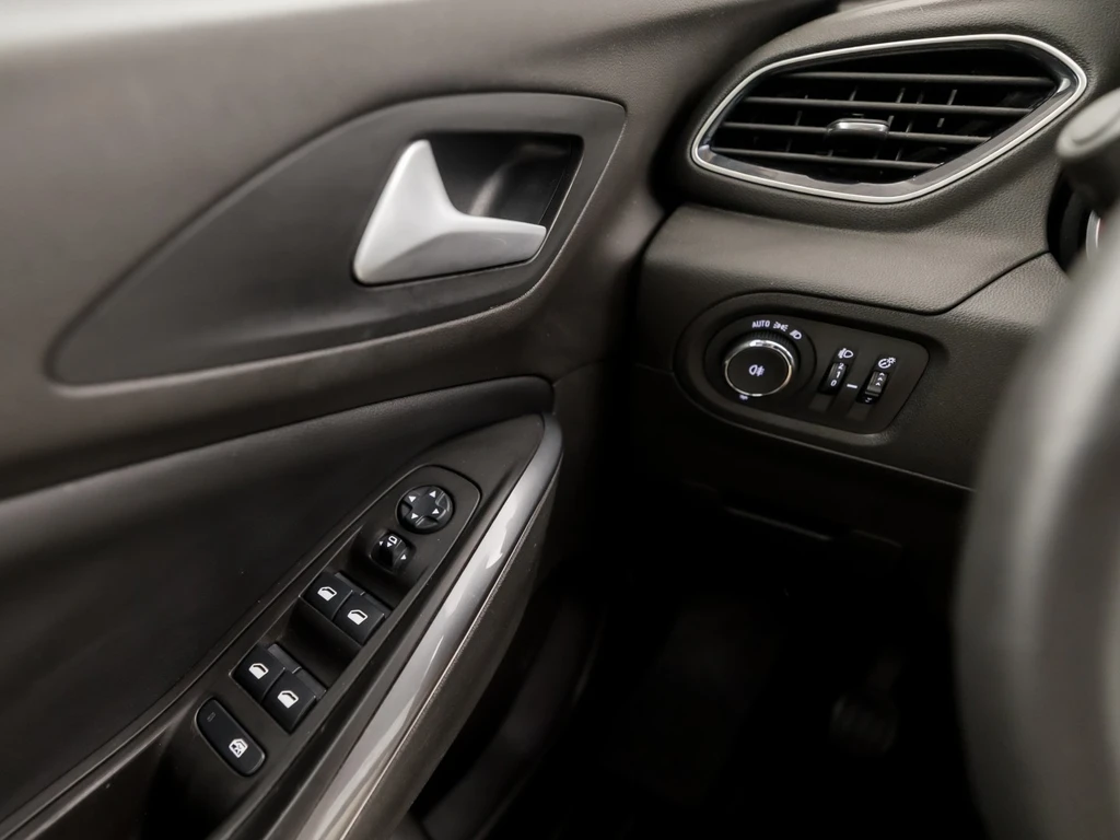 Opel Grandland X – foto 23