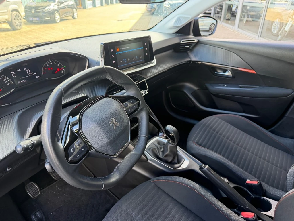 Peugeot 208 – foto 25