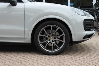 Porsche Cayenne – thumbnail 17
