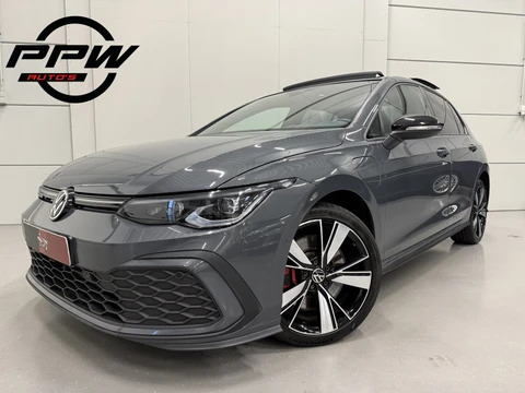 Volkswagen Golf 1.4 eHybrid GTE PANO/ACC/DCC/VOL LEER/HEAD-UP/VENTILATIE+MEMORY/IQ-LIGHT/SFEER/CAMERA/STANDKACHEL/KEYLESS/18"BAKERSFIELD/DELFINGRAU/BTW-AUTO
