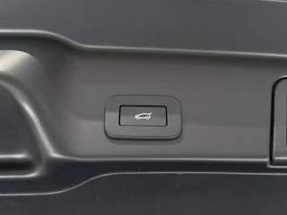 Land Rover Range Rover Evoque – thumbnail 23