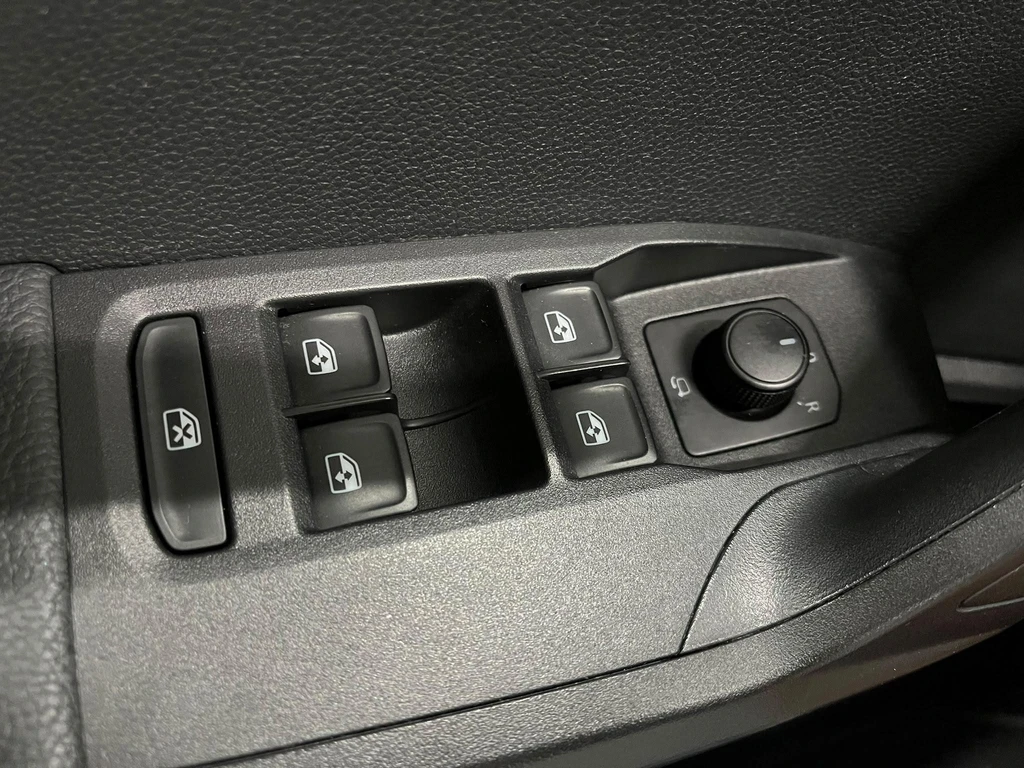 SEAT Ibiza – foto 10