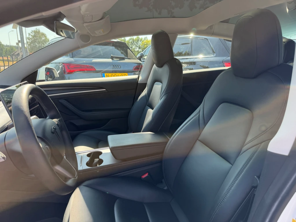 Tesla Model 3 – foto 8