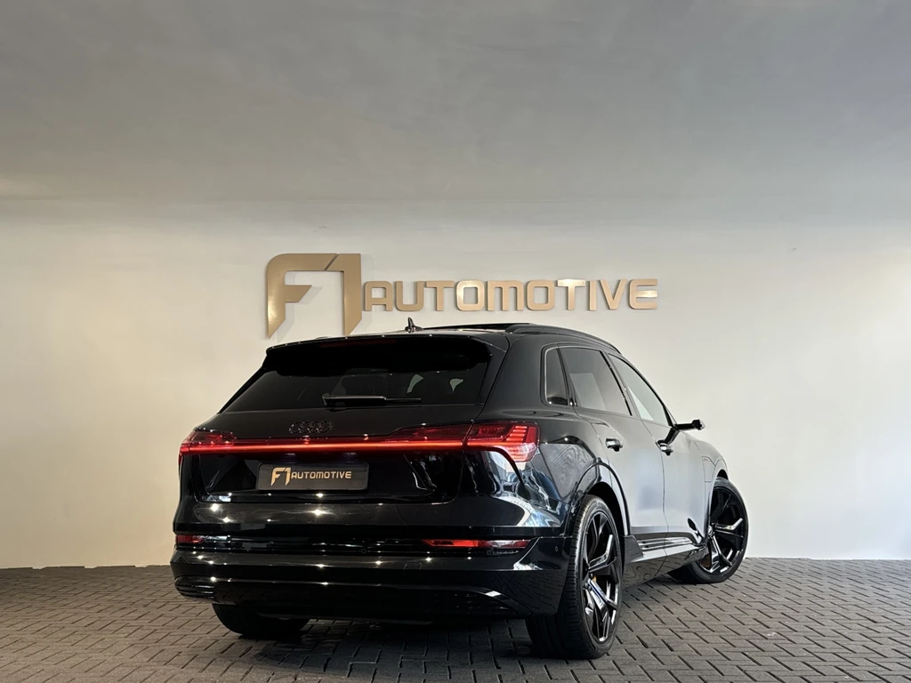 Audi e-tron – foto 6