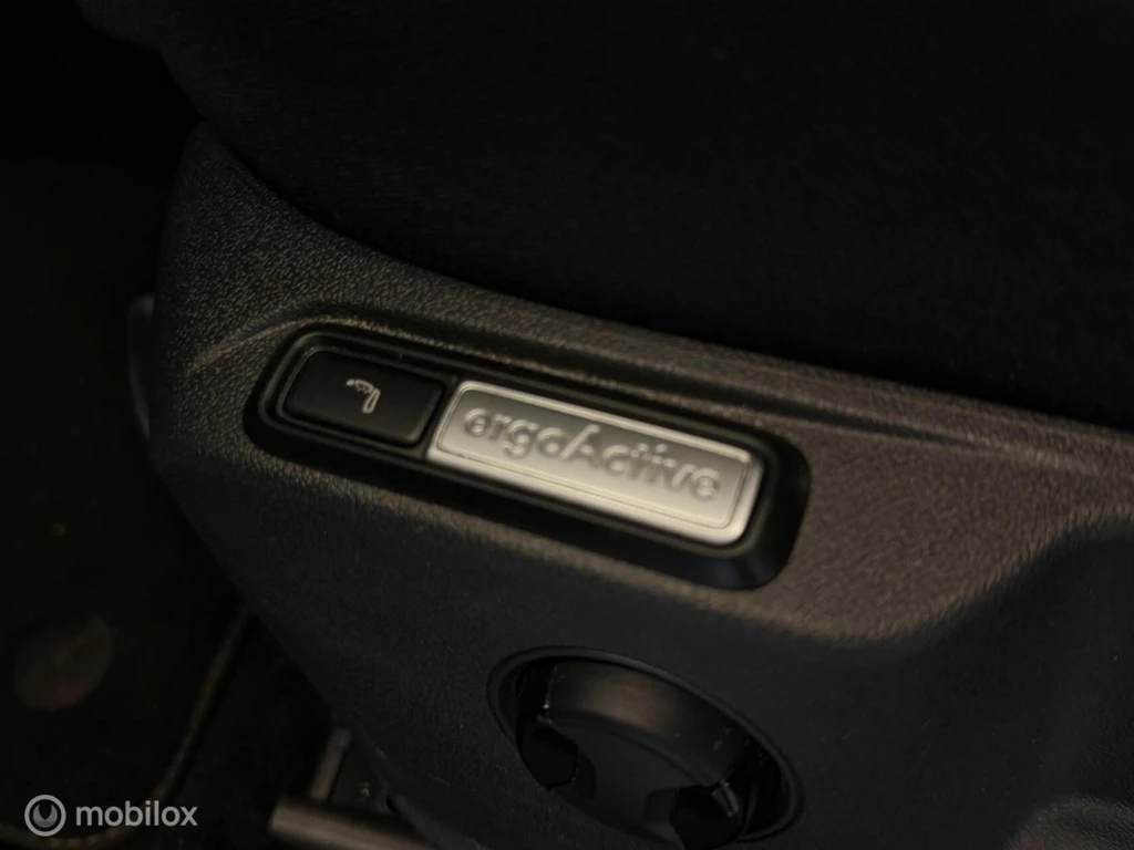 Volkswagen T-Roc – foto 39