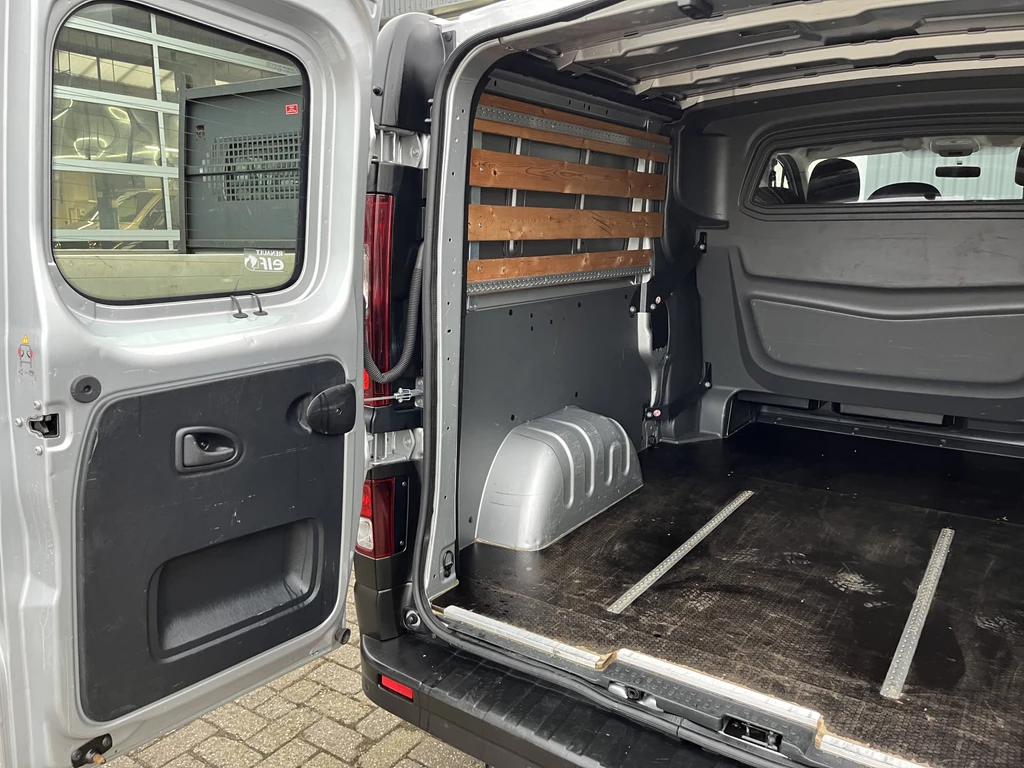 Renault Trafic – foto 19