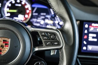 Porsche Cayenne – thumbnail 44
