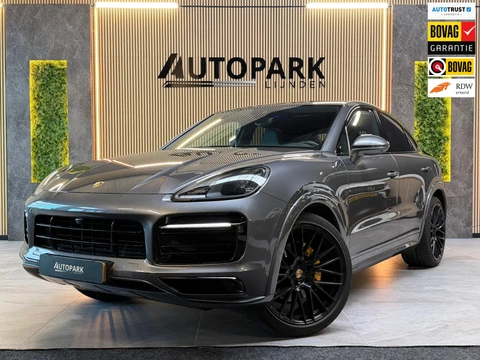 Porsche Cayenne Coupé 3.0 E-Hybrid PANO|BOSE|SOFTCLOSE|SPORTUITLAAT|KEYLESS|360 CAMERA|TREKHAAK|BOSE|22 INCH|90%SOH|BOMVOL!