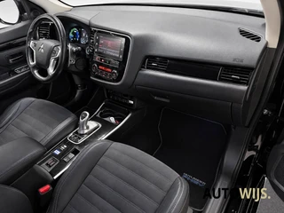 Mitsubishi Outlander – thumbnail 8