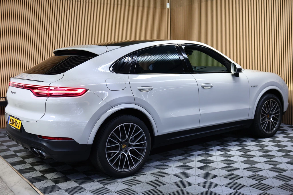Porsche Cayenne – foto 6