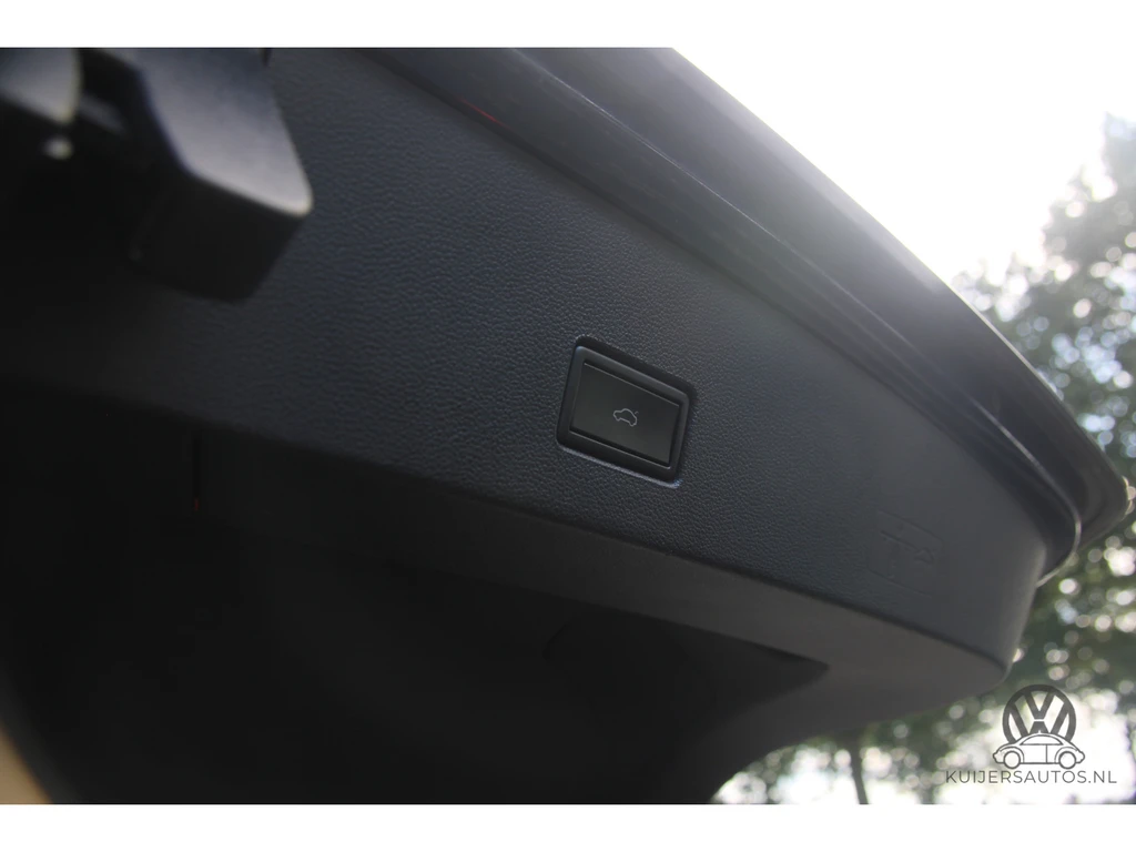 Volkswagen T-Roc – foto 13