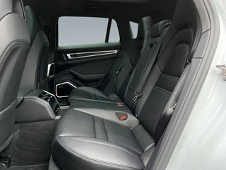Porsche Panamera – thumbnail 11