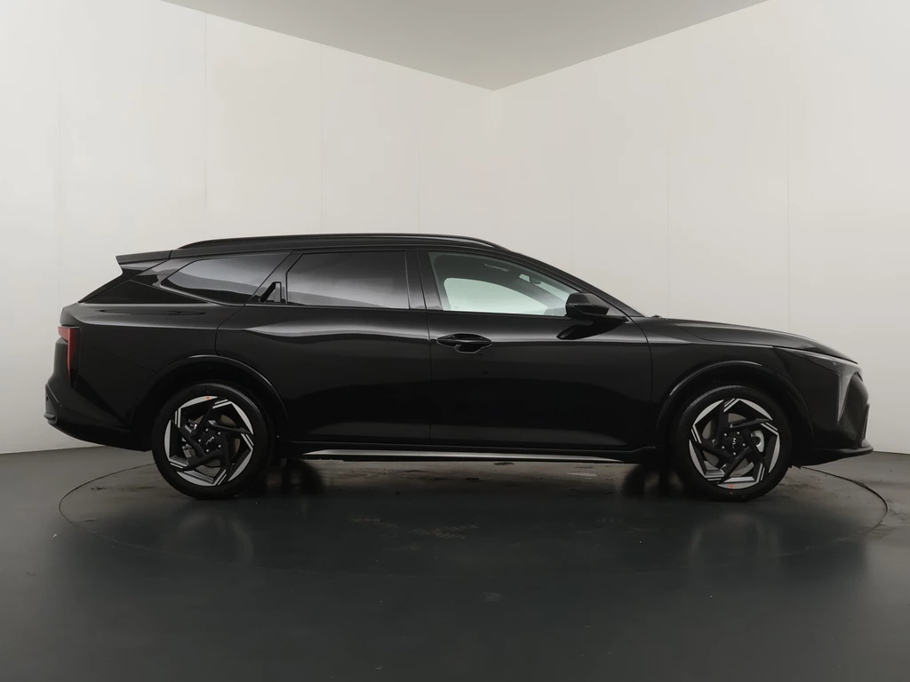 Kia K4 – foto 9