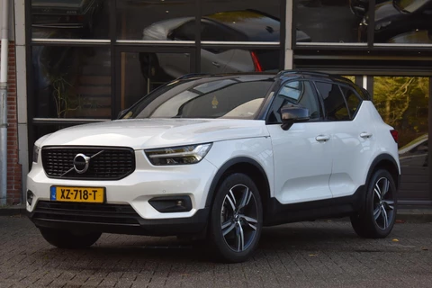 Volvo XC40 2.0 T4 R-Design Camera Pilot ACC Bliss Standkachel