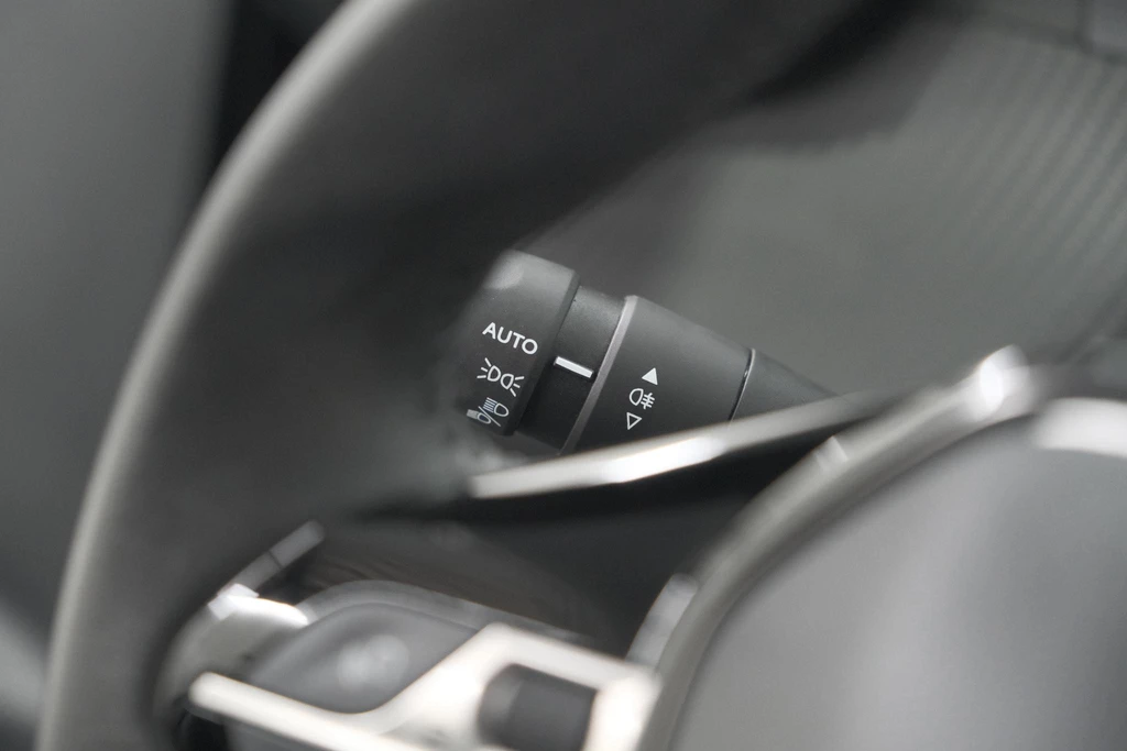 Peugeot 208 – foto 39