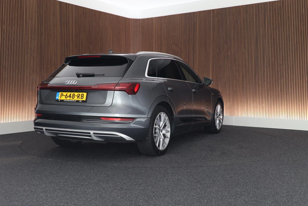Audi e-tron – foto 4