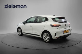 Renault Clio – thumbnail 3
