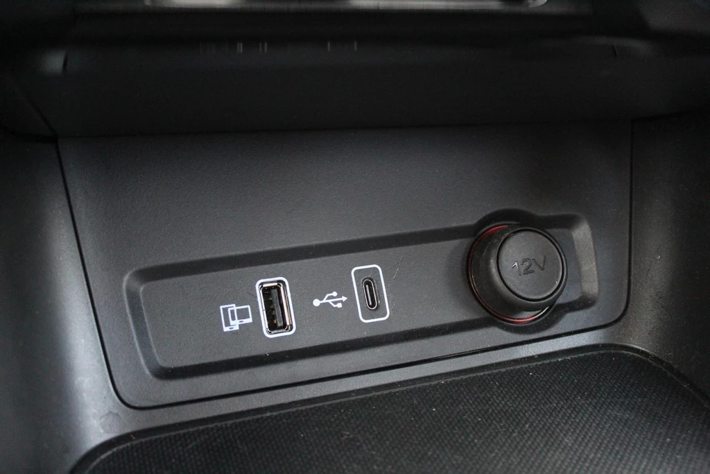 MG ZS EV – foto 24