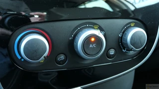 Renault Clio – thumbnail 13