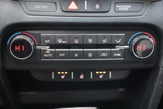 Kia ProCeed – thumbnail 10