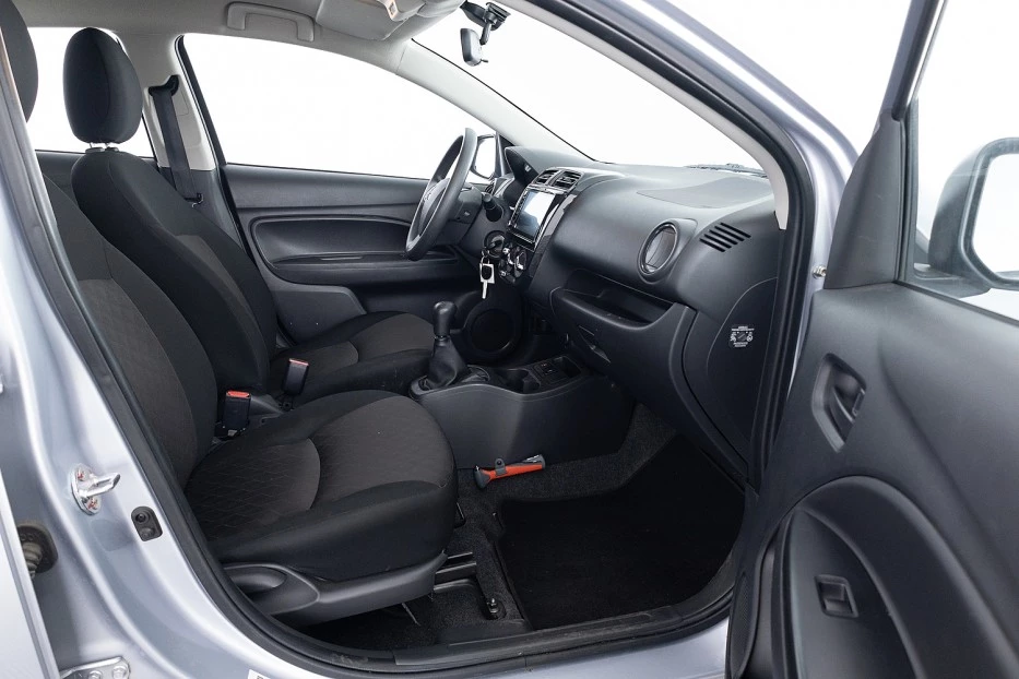 Mitsubishi Space Star – foto 11